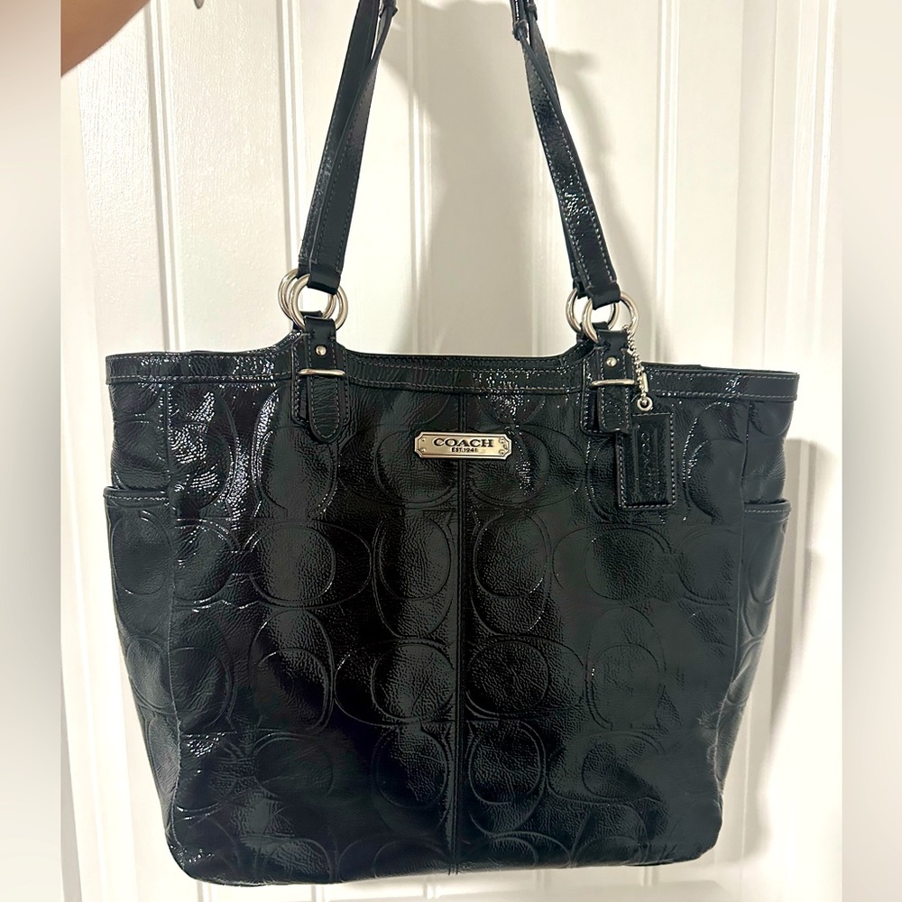 Coach Shoulder Bag